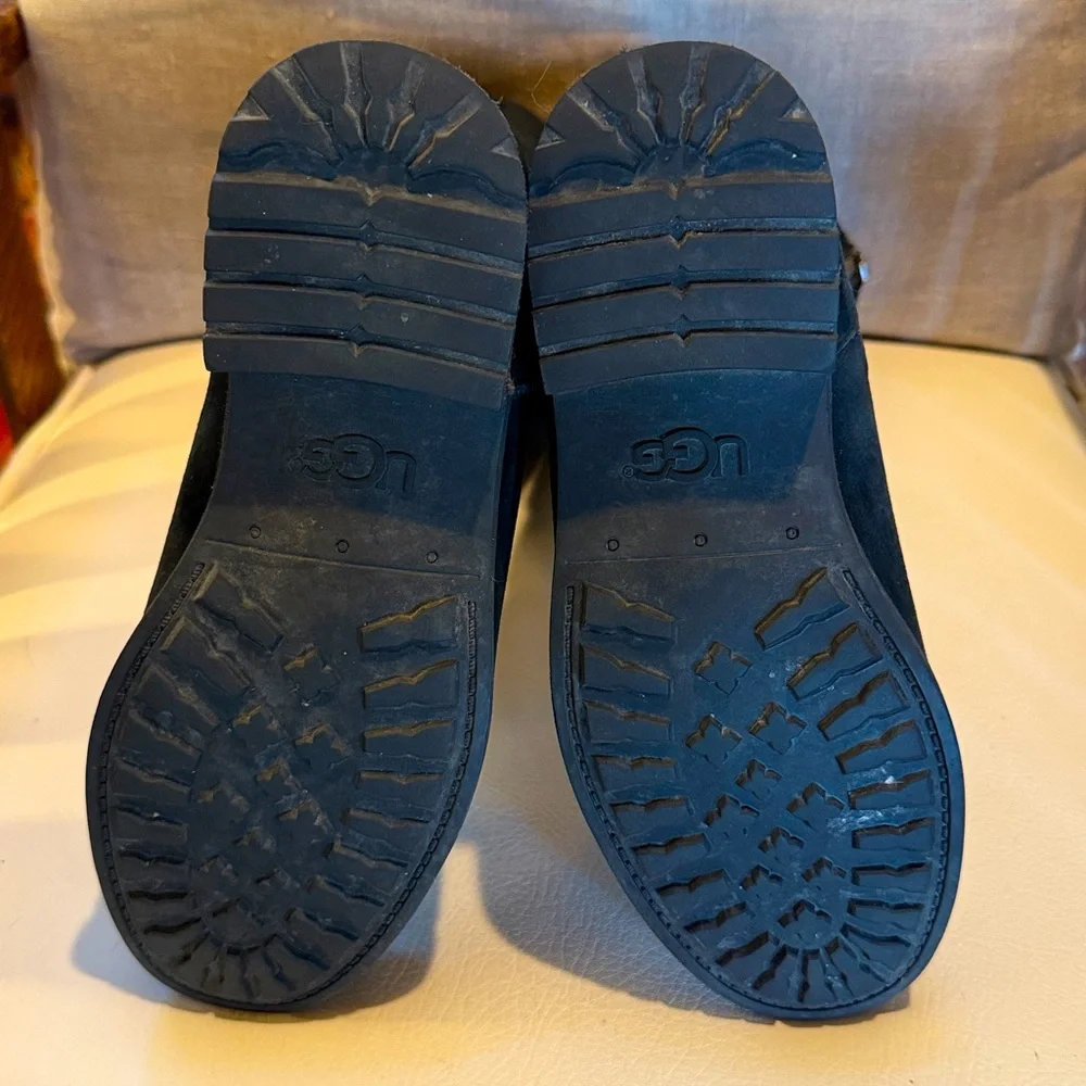 Ugg Black Linford Boot 7 - Picture 14 of 14